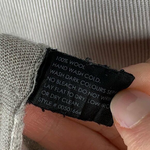 Club Monaco Womens top size XS 100% wool gray open back cowl neck - Picture 9 of 10